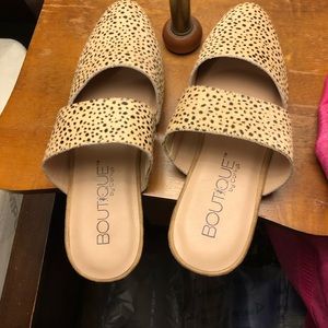 New Boutique by Corky’s shoes …sz 7…